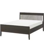 Giường ngủ kiểu truyền thống